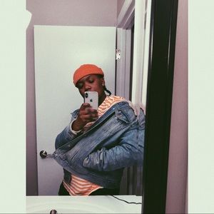 Meet your Posher, Kayy